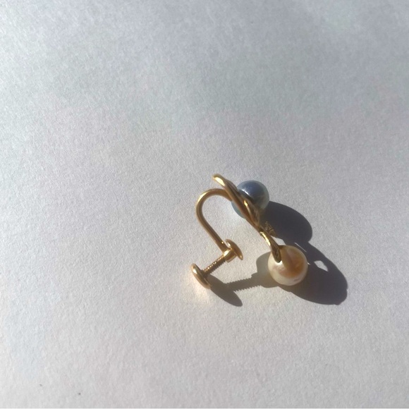 Vintage 14k Gold and Pearl Screw or clip on Earrings for un pierced Ears - Picture 14 of 15
